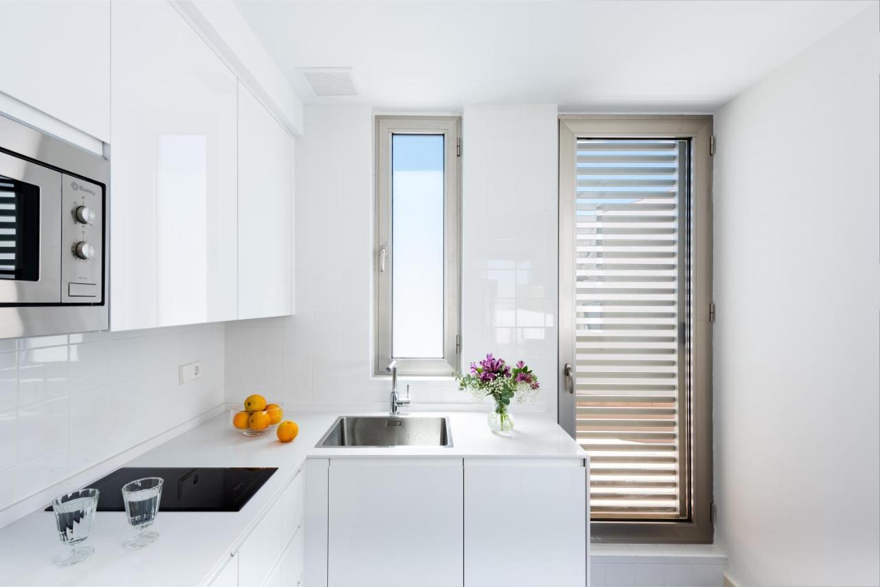 Casas De Adriano Apartment Seville Luaran gambar