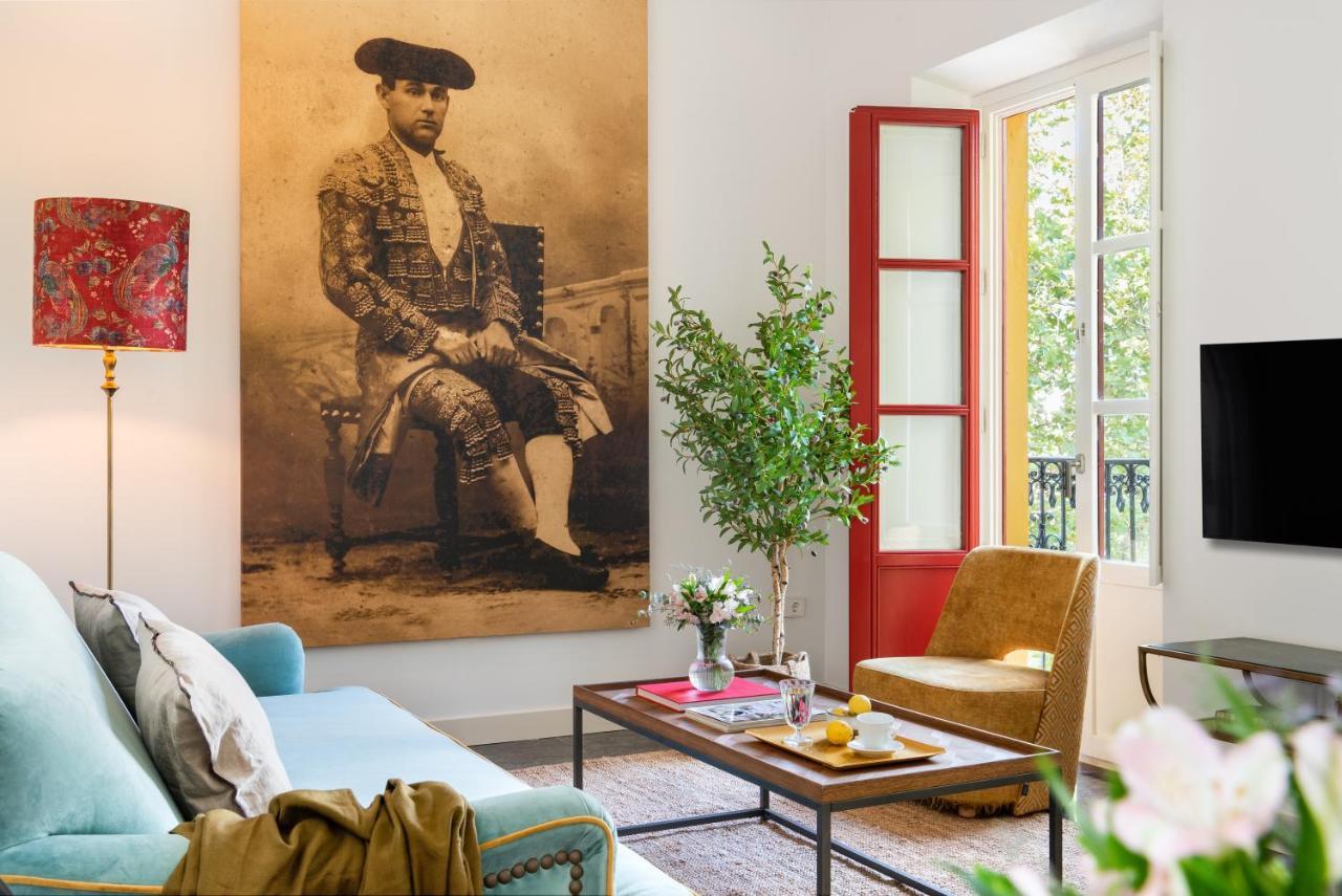 Casas De Adriano Apartment Seville Luaran gambar